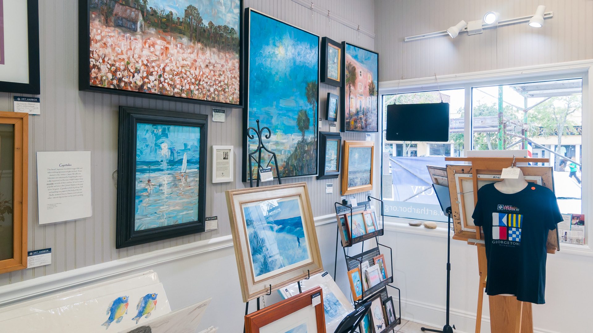 Art Harbor Gallery Interior
